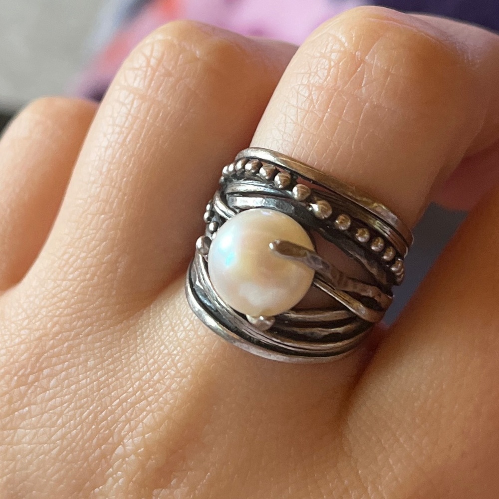 Silver Pearl Ring
